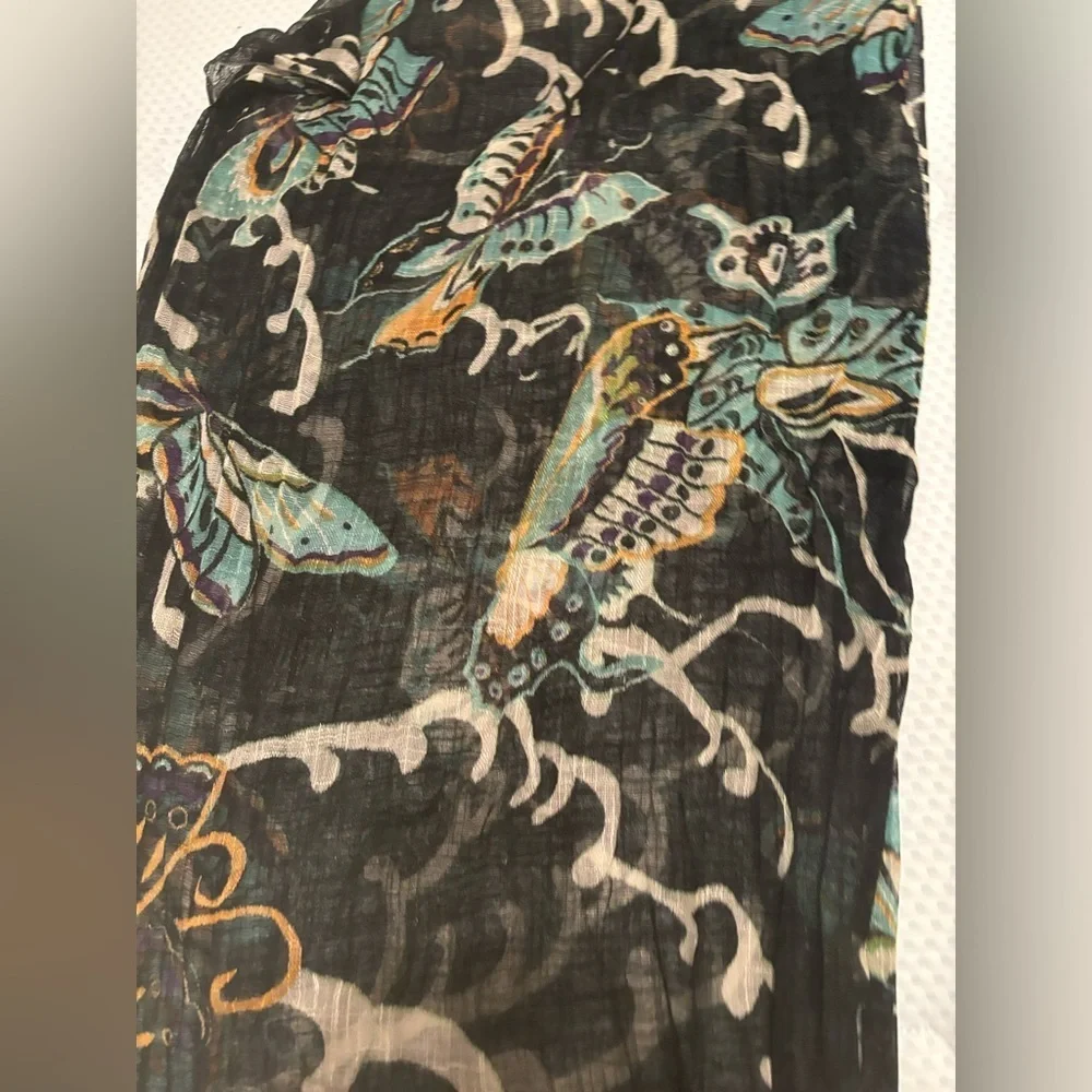 Lalaque silk scarf/ wrap